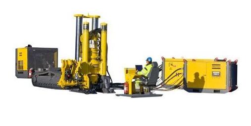 1623736491136492.jpg 反井鉆機(jī)